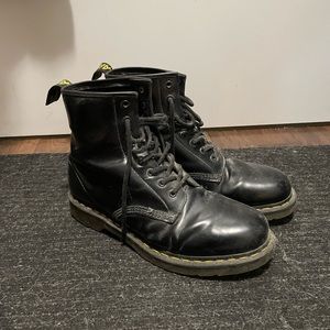 Dr. Martens 1460 Men’s Leather Boots